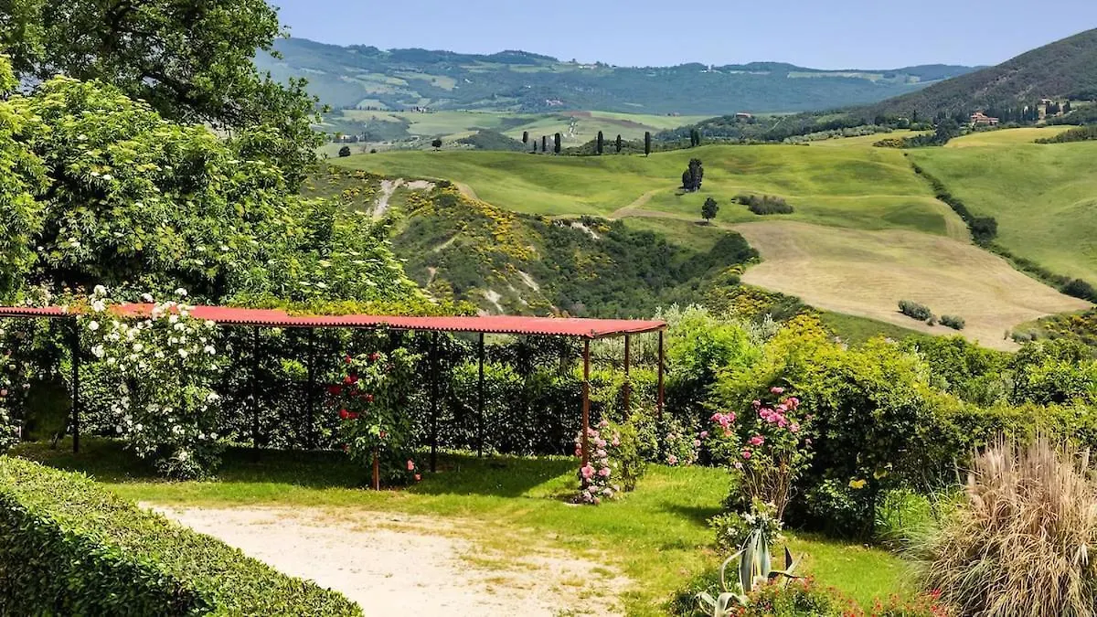 Luxury Podere Colonica- Privacy, Exclusive View Volterra 0*,  Itália